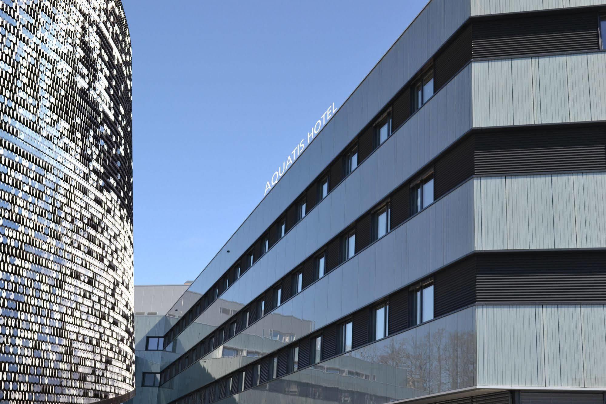Aquatis Hotel Lausana Exterior foto