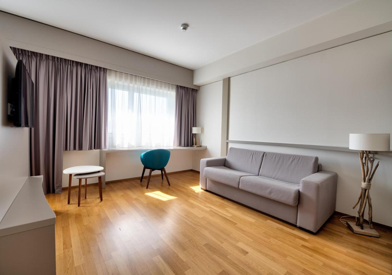 Aquatis Hotel Lausana Exterior foto